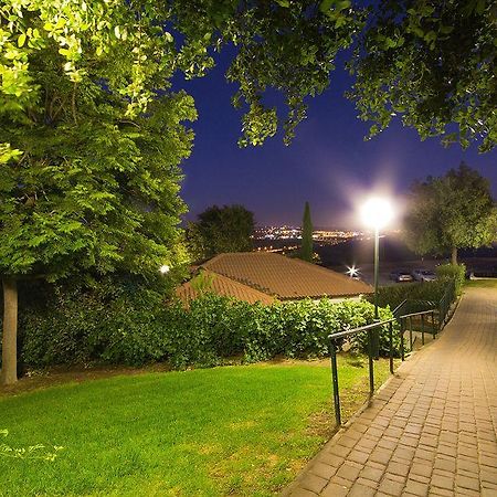 Shoresh Green Hills Family Suites Hotel Dış mekan fotoğraf