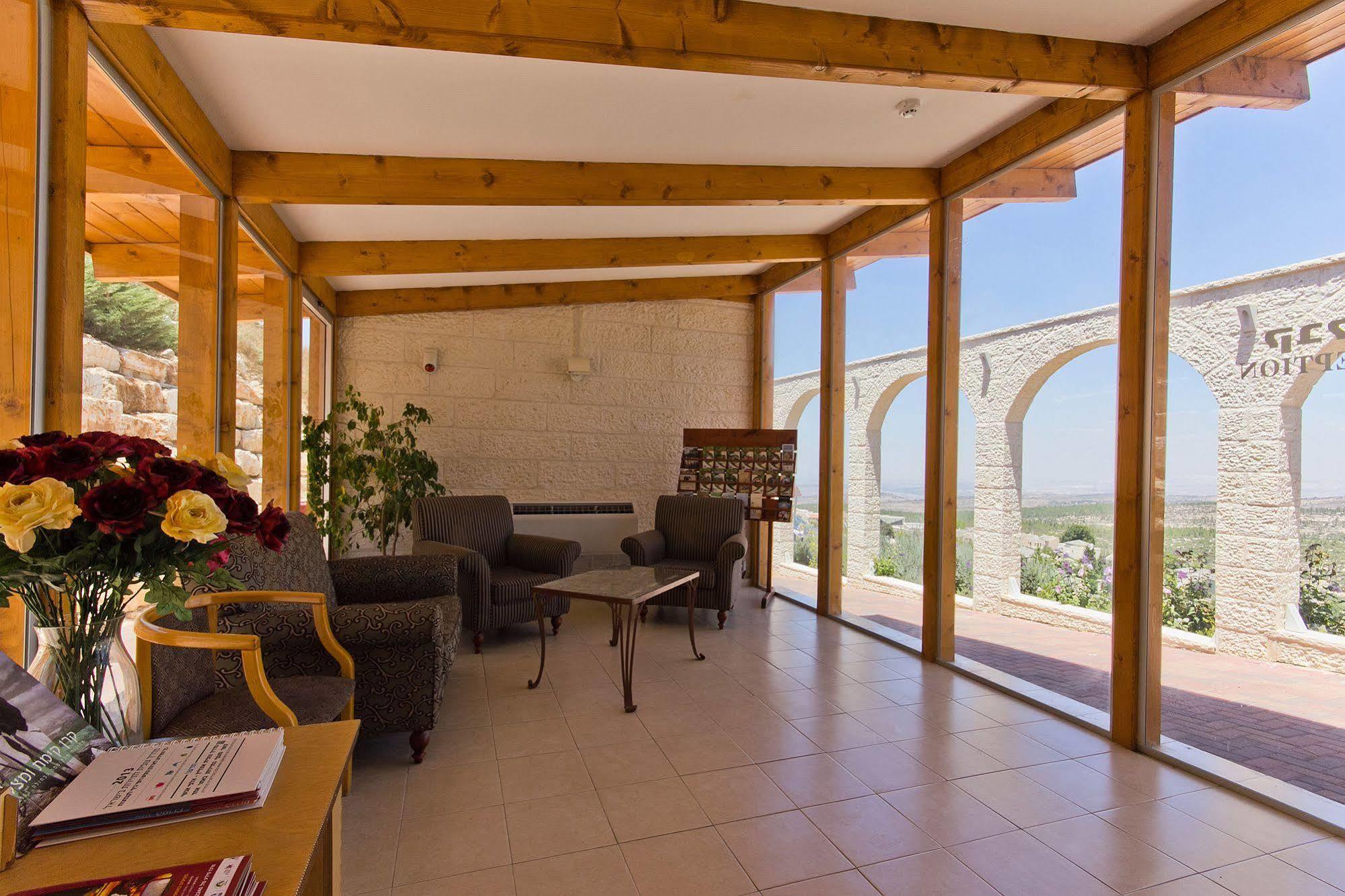 Shoresh Green Hills Family Suites Hotel Dış mekan fotoğraf
