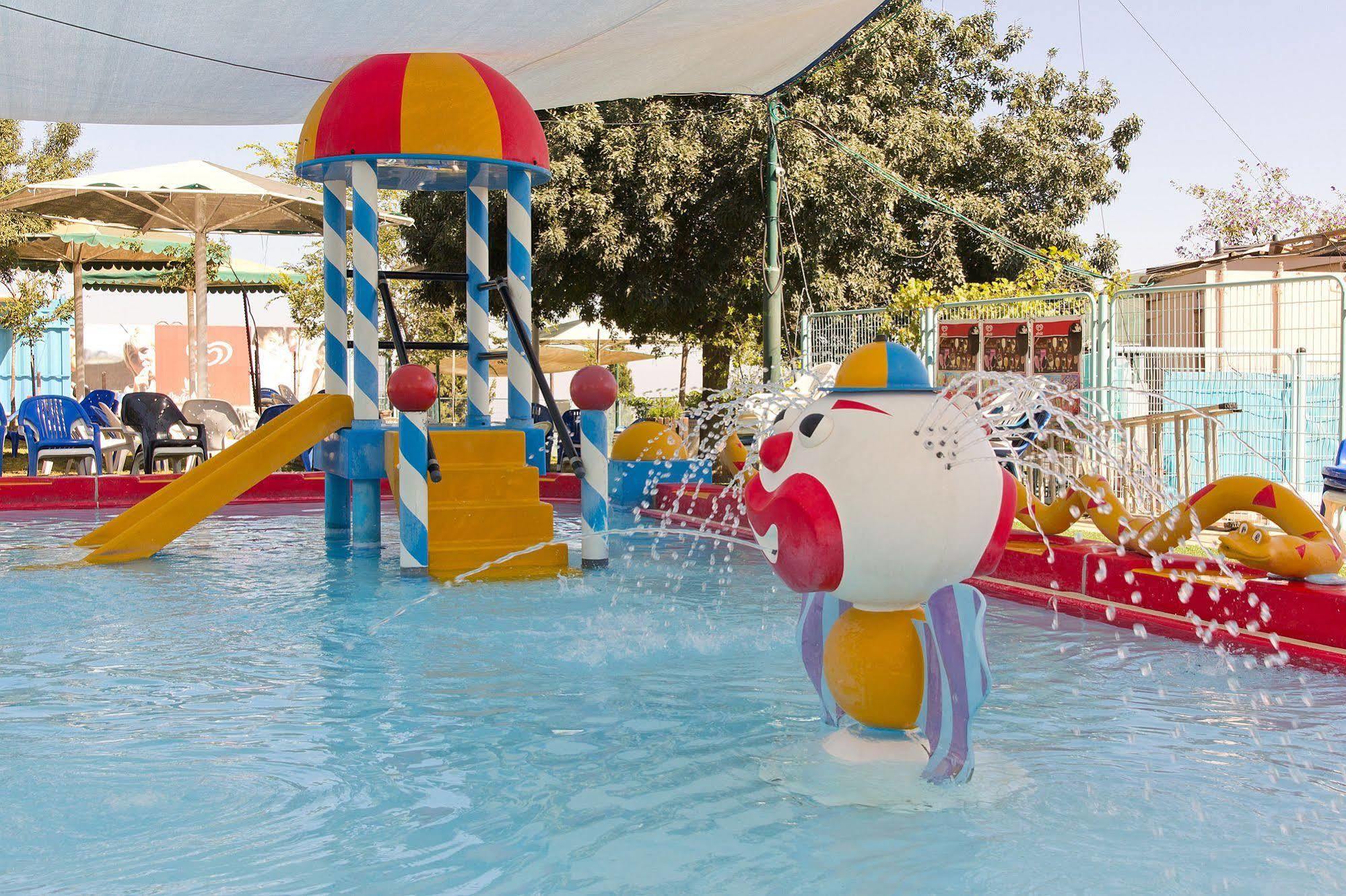 Shoresh Green Hills Family Suites Hotel Dış mekan fotoğraf